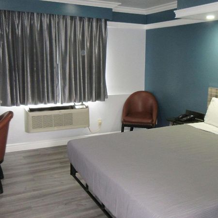 Rodeway Inn Commerce - Los Angeles Dış mekan fotoğraf