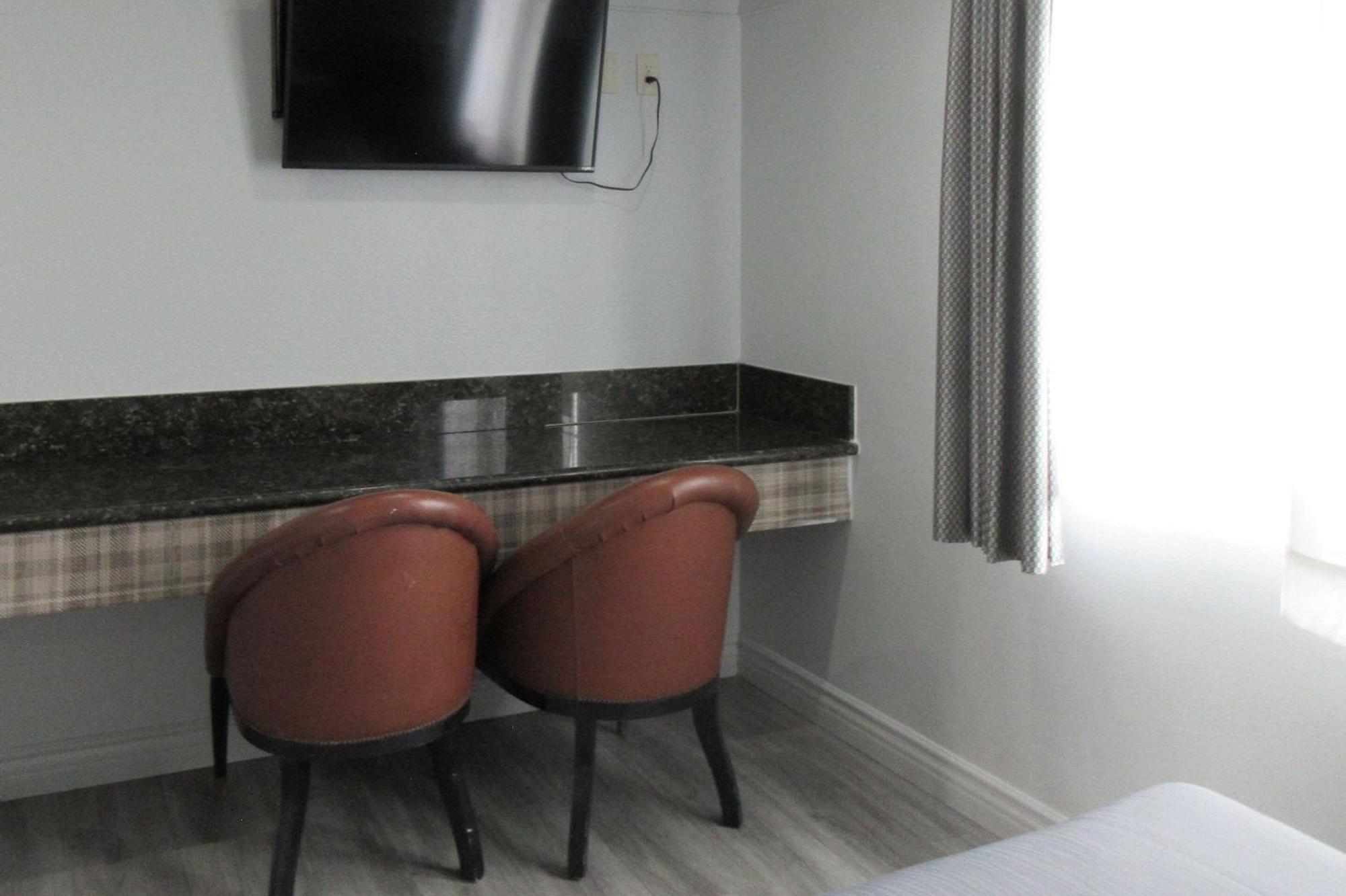 Rodeway Inn Commerce - Los Angeles Dış mekan fotoğraf